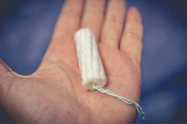 Tampon - vật dụng vệ sinh phụ nữ